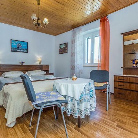 Guest House Robert I Mirna Bale Dış mekan fotoğraf